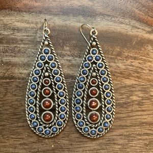 Teardrop earrings